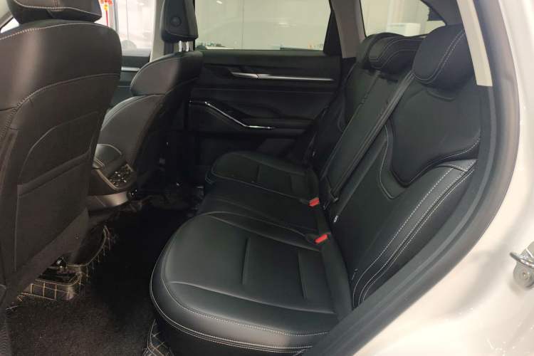 Used Haval H6 2024 1.5T Two-Wheel-Drive Classic Edition