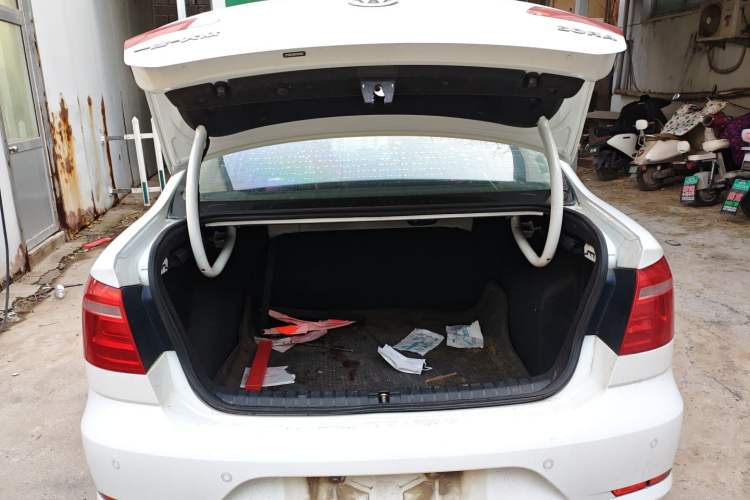 Used Volkswagen Bora 2015 Qihui Edition 1.6L Automatic Fashion Model