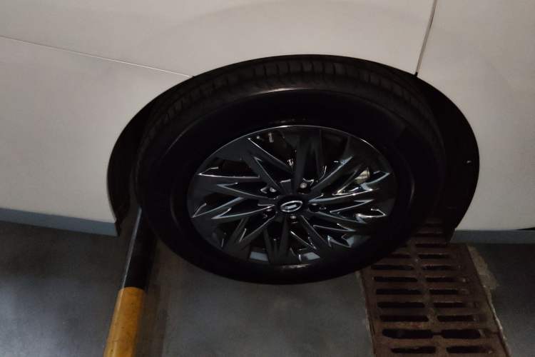 Used GAC Trumpchi Xiangwang M8 2025 Kunkun Series Max Luxury Cabin
