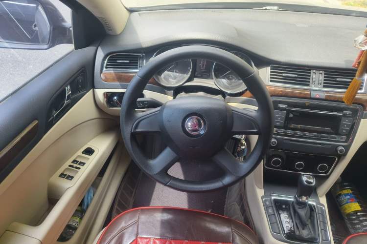 Used Skoda Superb 2013 1.8TSI Automatic MingShi Edition
