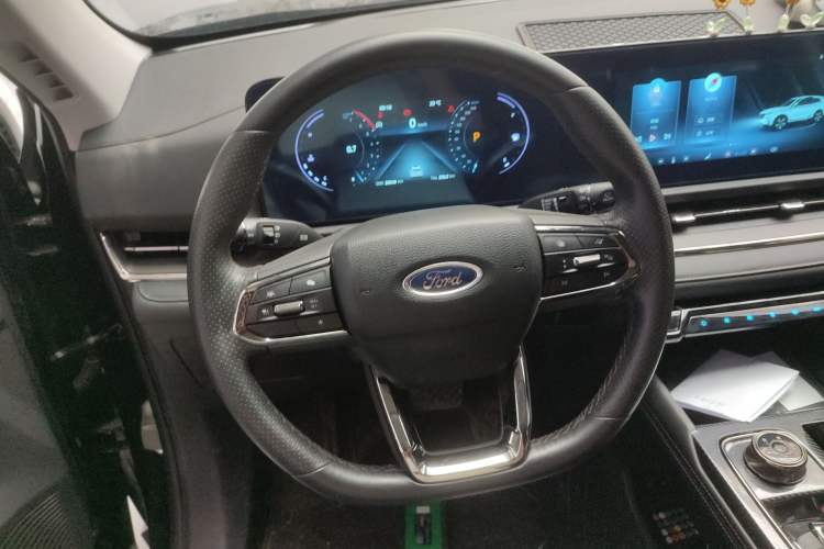 Used Ford Equator Sport 2022 EcoBoost 170 Platinum Edition Steering Wheel