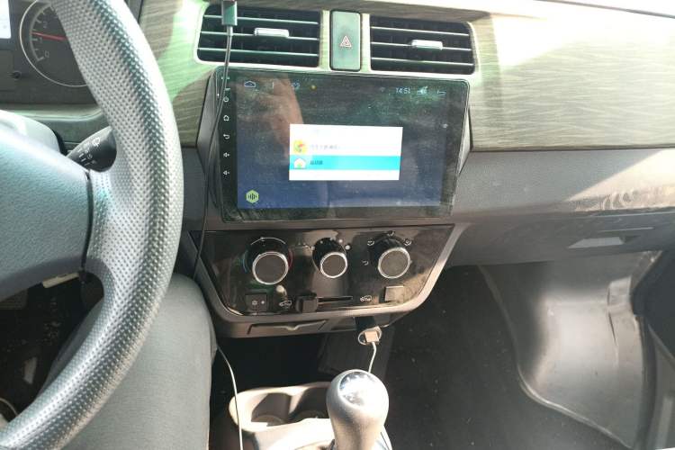 Used Jinbei Hiace X30 2020 1.5L Van Super-Enjoyment Model China VI Standard SWC15M Audio And AC Panel