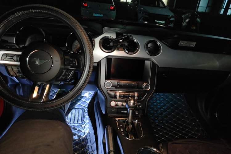 Used Ford Mustang 2017 2.3T Performance Edition Center Console