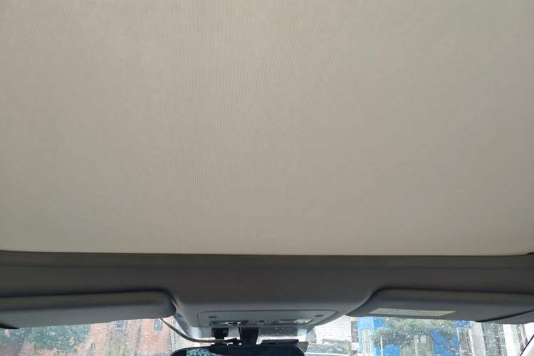 Used Renault Koleos 2014 Revised Version 2.0L Two-Wheel Drive Fashion Edition