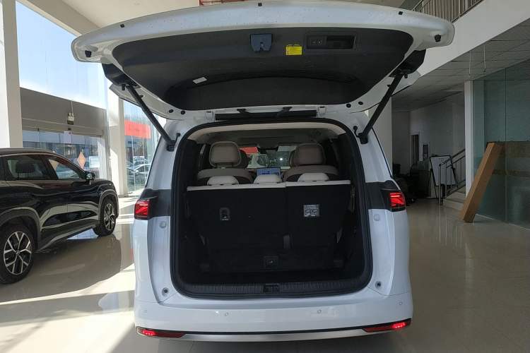 Used BYD Xia 2025 DM-i 1.5T 180km Beyond Edition