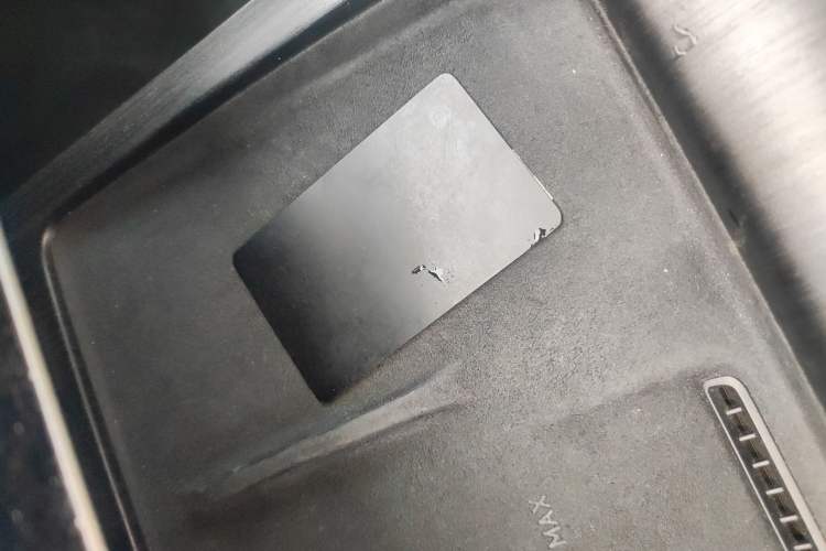 Used Xiaomi Auto SU7 2024 Four-Wheel Drive Ultra-Long Range Advanced Intelligent Driving Max Edition