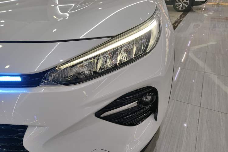 Used Toyota Wildlander 2021 2.0L CVT 4x4 Luxury Edition
