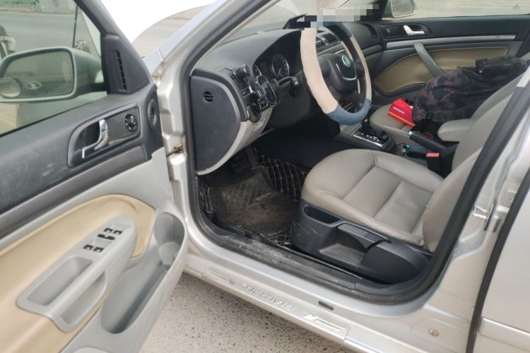 Used Skoda Octavia 2012 2.0L Automatic Yijie Version