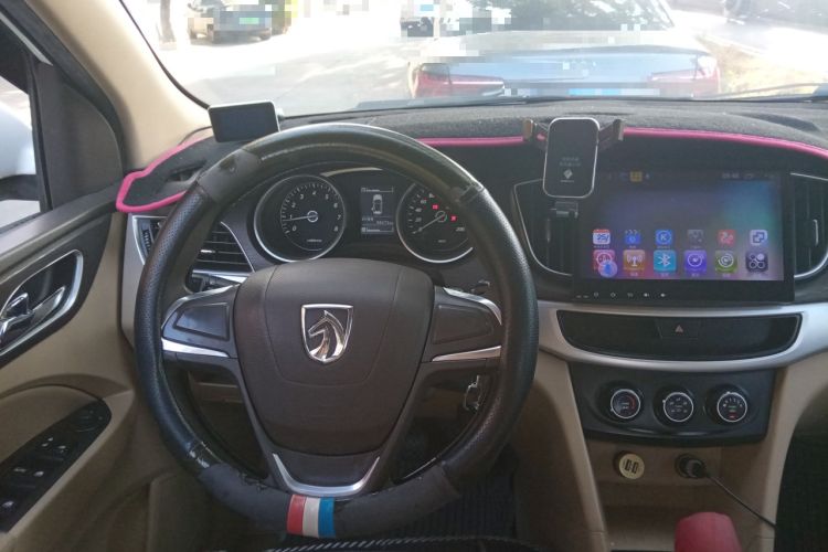 Used Baojun 730 2016 1.5L Manual Standard Version 7 Seats
