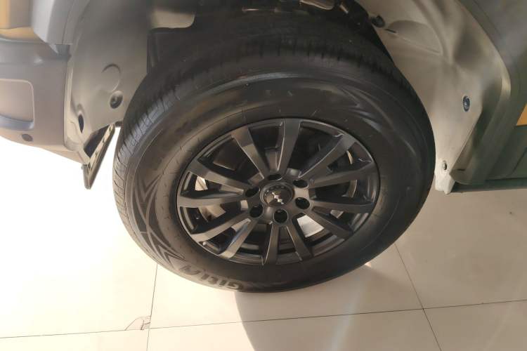 Used Formula Leopard Leopard 5 2023 Cloud Ride Flagship Edition
