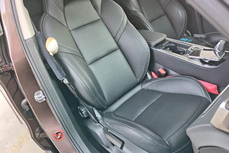 Used Lynk & Co 01 2018 2.0T Two-Wheel-Drive + Version