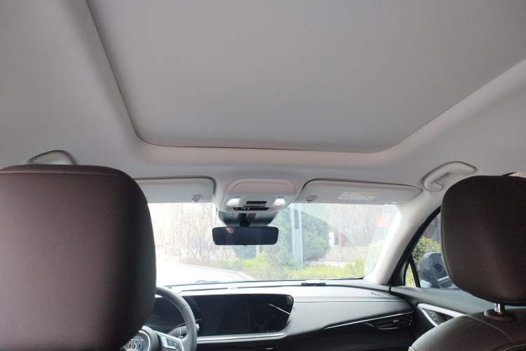 Used Buick Envision 2024 Encore Plus 28T Two-Wheel Drive Luxury Edition
