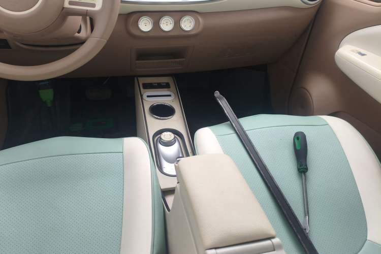 Used Wuling Hongguang MINIEV 2025 Four-Door Version Advanced Edition
