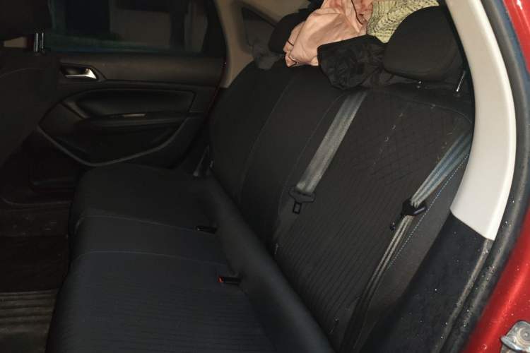 Used Peugeot 308 2019 1.6L Manual Fashion Edition China V Standard Left Rear Seat