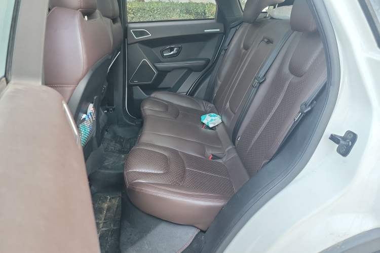 Used Land X7 2015 2.0T Panoramic Prestige Edition