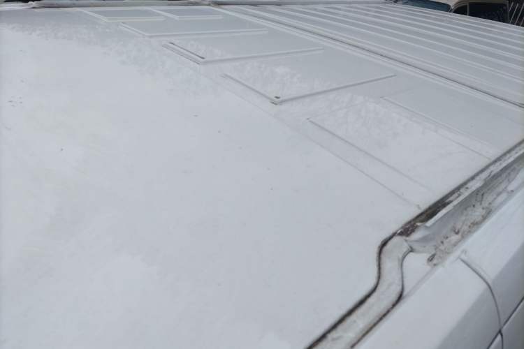 Used SAIC MAXUS Xintu V80 2024 Aotong Value Edition 6AMT Short Wheelbase Ultra-Low Roof 127 Ps 5/6 Seats
