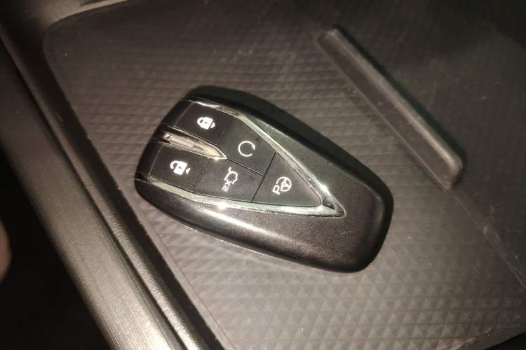 Used CHANGAN UNI-T 2020 1.5T Flagship Version