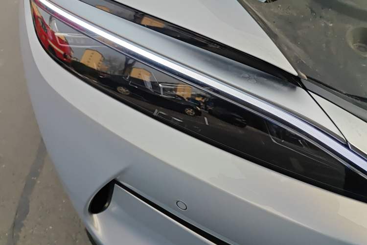 Used BYD Han L 2025 DM-i 200KM LiDAR Luxury Model
