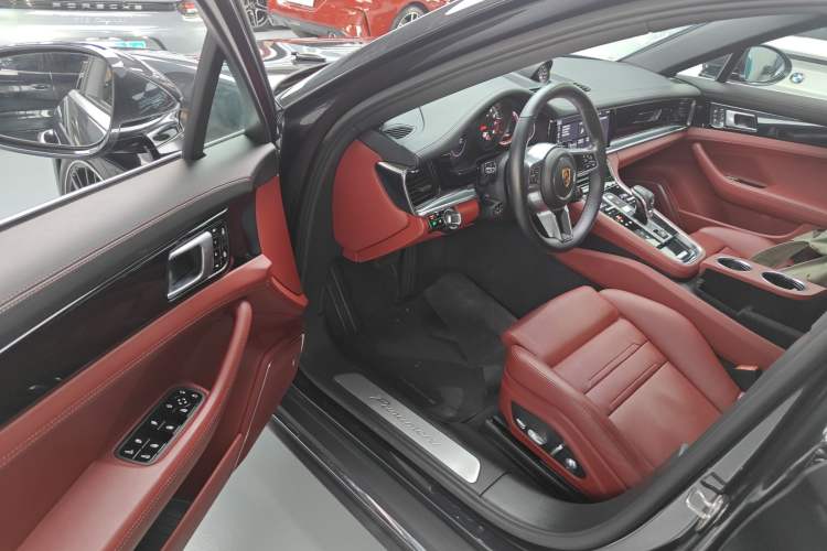 Used Porsche Panamera 2019 Panamera Executive Long Wheelbase 2.9T Driver Seat
