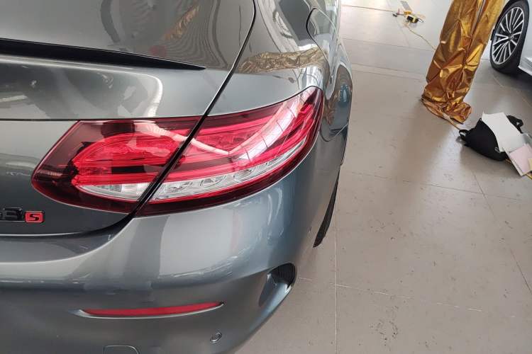 Used Mercedes-Benz C-Class AMG 2019 AMG C 63 Coupe Exterior 3