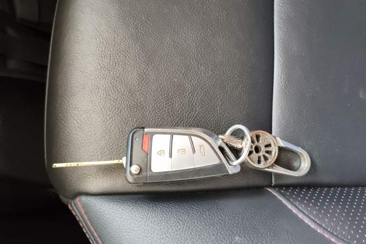 Used Changan CS35 2016 1.6L Manual Luxury Model China V Standard