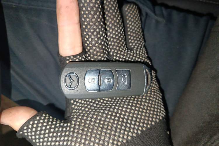 Used Mazda Atenza 2020 2.0L Blue Sky Luxury Edition Vehicle Key