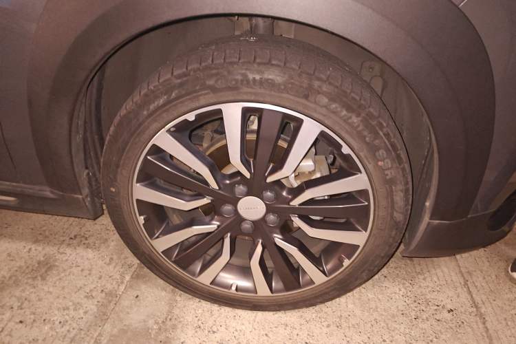 Used Lynk & Co 02 2019 High-Energy Edition 2.0T Automatic Two-Wheel Drive Rugged Version China VI Standard
