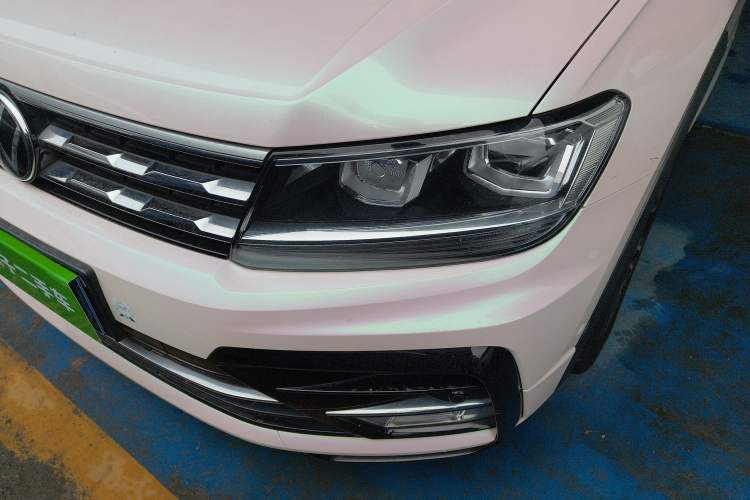 Used Volkswagen Tiguan L 2021 330TSI Automatic Two-Wheel Drive R-Line Enhanced Edition
