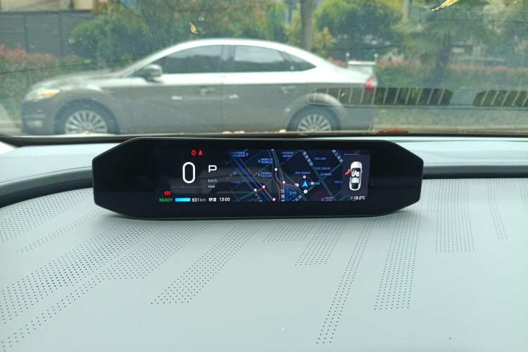 Used Hyptec HT 2023 670 Rear-Drive Ultra-High Voltage Version Instrument Cluster