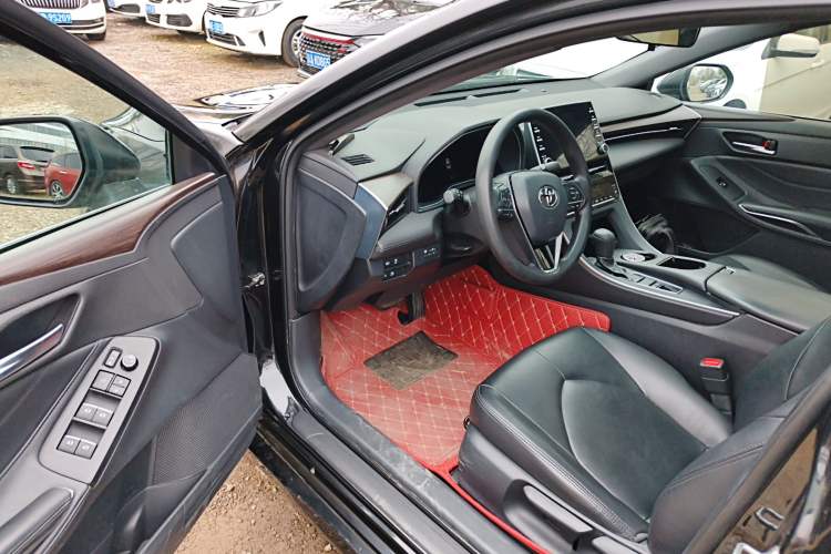 Used Toyota Avalon 2019 2.0L Ambition Edition China VI
