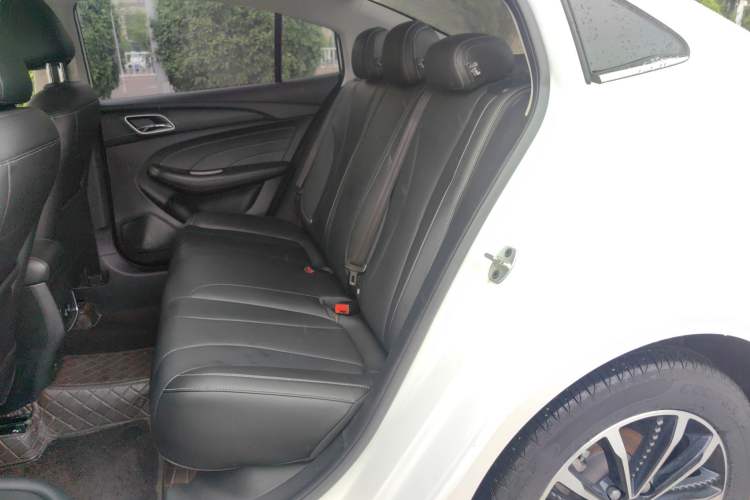 Used Roewe i5 2020 1.5L Manual 4G Connect Leehao Flagship Edition