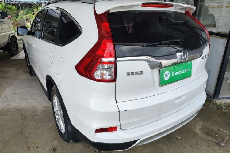 Used Honda CR-V 2016 2.0L Two-Wheel Drive Classic Edition Exterior 2