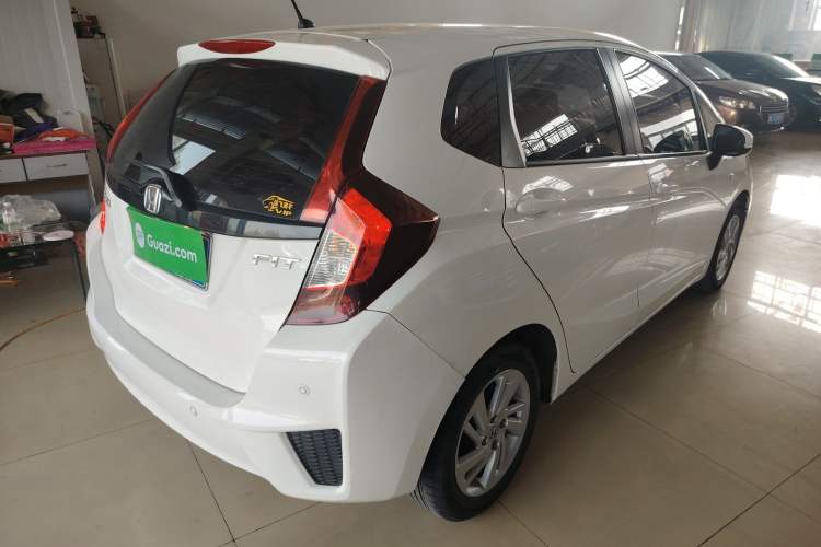 Used Honda Fit 2016 1.5L LXS CVT Comfort Sunroof Version
