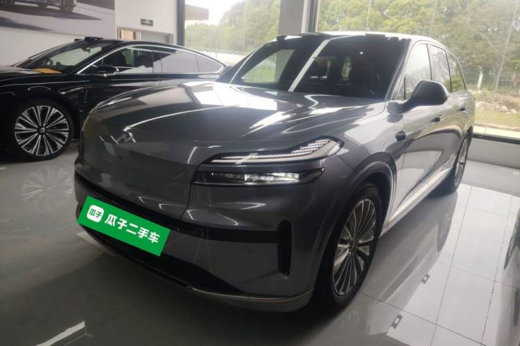 Used ONVO Luxeed L90 2025 Model—Ultra Six-Seater Version