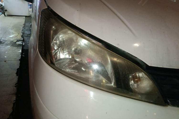 Used Nissan NV200 2013 1.6L Luxury Model China IV Standard