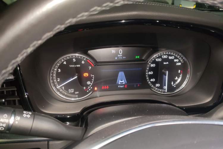 Used Cadillac XT5 2021 28T Luxury Model