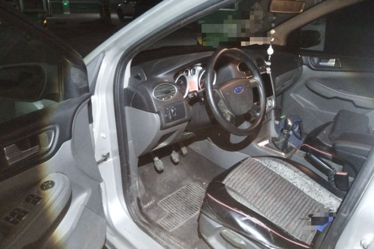 Used Ford Focus 2011 Hatchback 1.8L Manual Comfort Model
