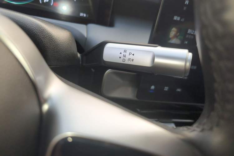 Used AION Y 2023 Plus 610 Enjoy Edition