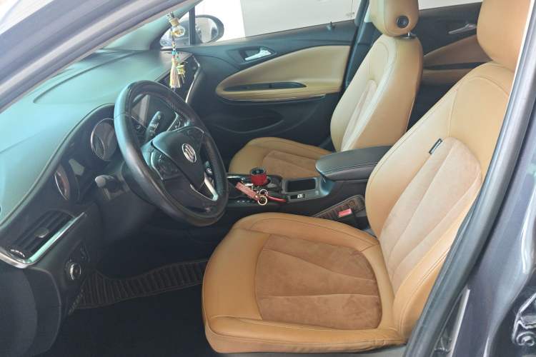 Used Buick Verano 2015 Sedan 20T Dual-Clutch Flagship Model
