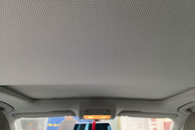 Used Audi A4L 2012 2.0 TFSI automatic Comfort trim level