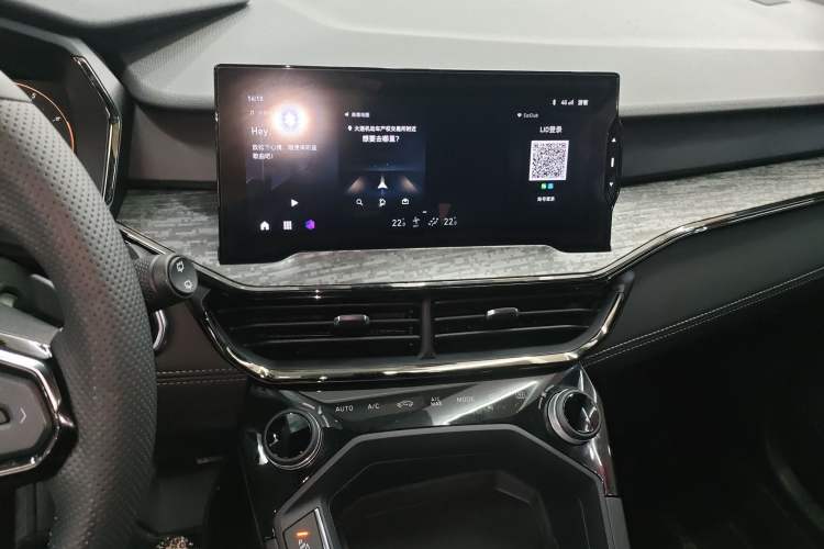 Used Lynk & Co 06 2020 1.5T JinPro model
