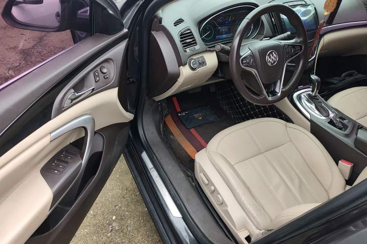 Used Buick Regal 2014 2.0L Elite Fashion Edition Driver Seat