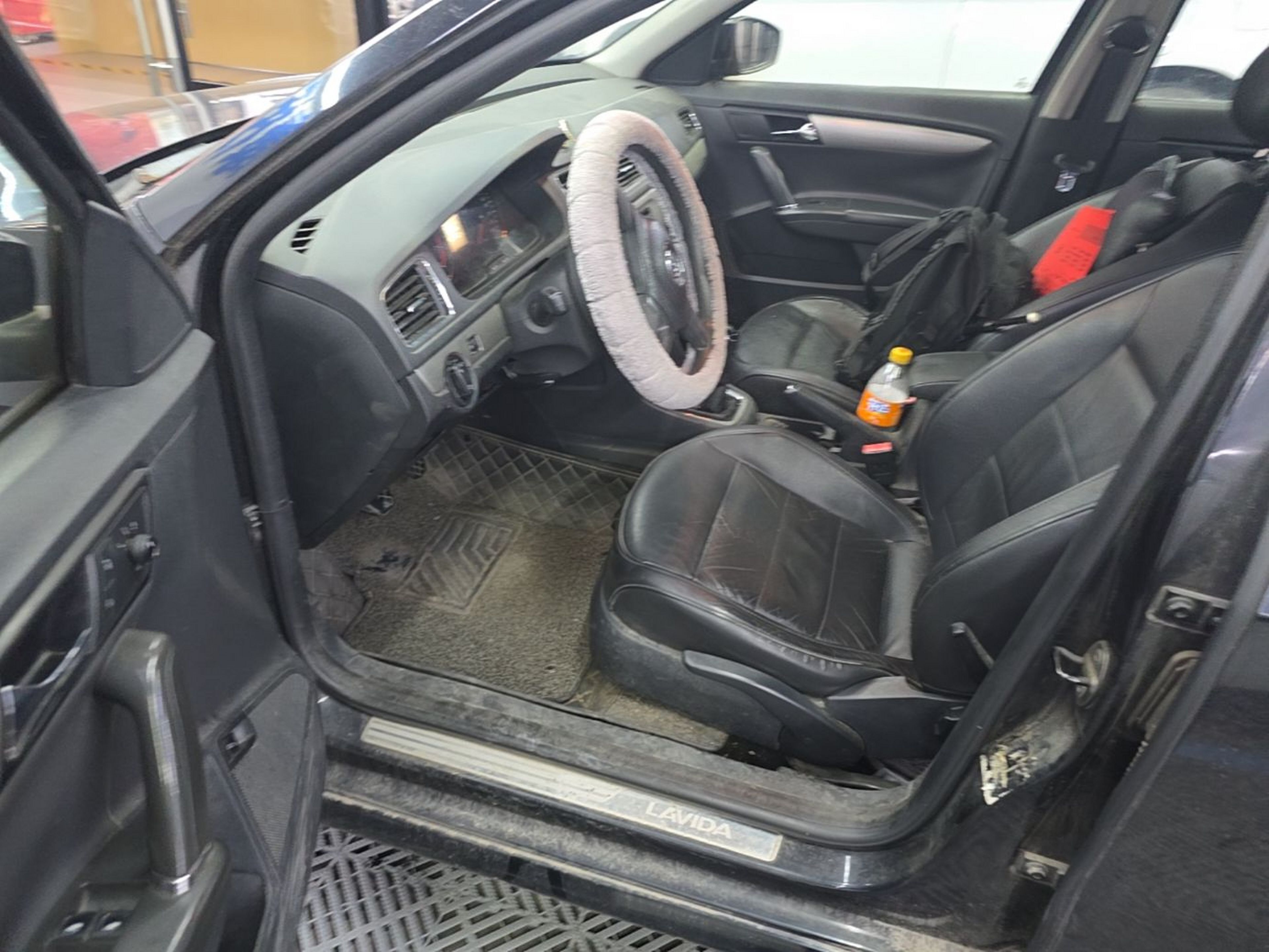 Interior delantero