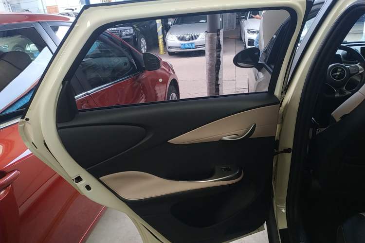 Used BYD Dolphin 2023 420 km Fashion Edition