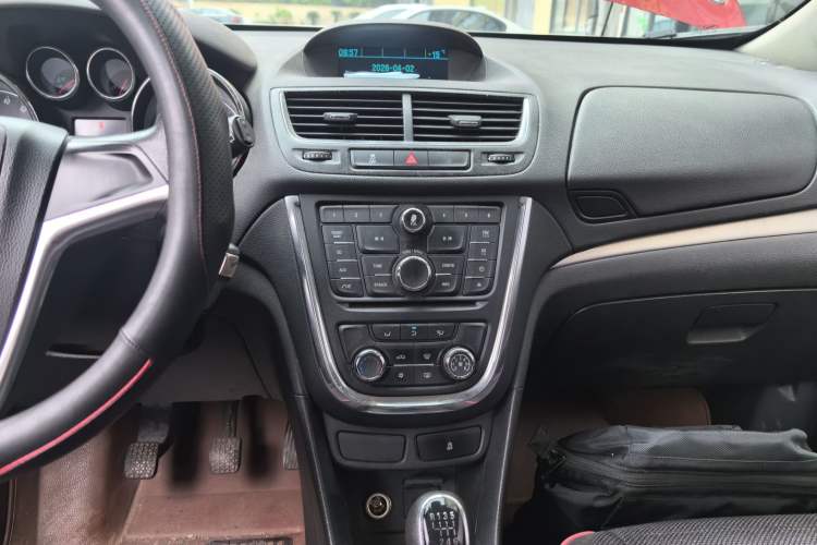 Used Buick Encore 2015 1.4T Manual Two-Wheel Drive Urban Advanced Model