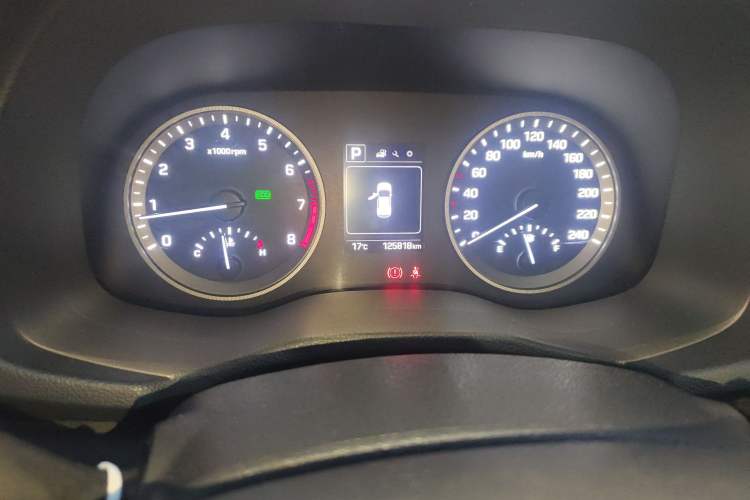 Used Hyundai Tucson 2015 1.6T Dual-Clutch Two-Wheel-Drive Smart Model
