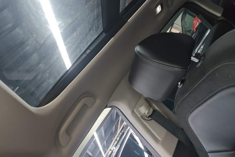 Used Honda Avancier 2017 240TURBO Two-Wheel Drive Comfort Version
