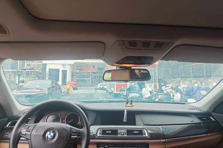 Used BMW 7 Series 2011 730Li Elegant Model
