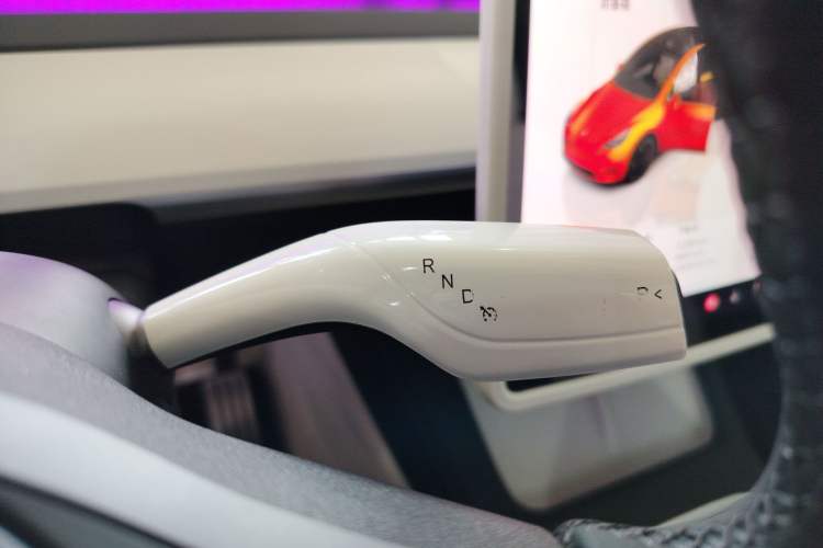 Used Tesla Model Y 2022 Performance High-Performance All-Wheel-Drive Version
