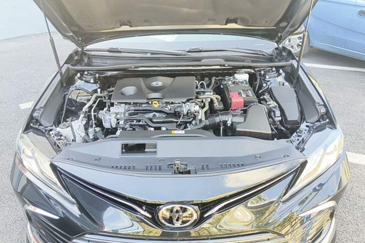 Used Toyota Camry 2021 2.0G Luxury Edition
